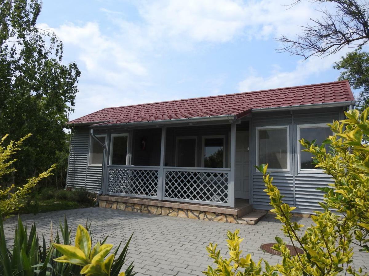 Akali Apartman Balatonakali Exteriér fotografie